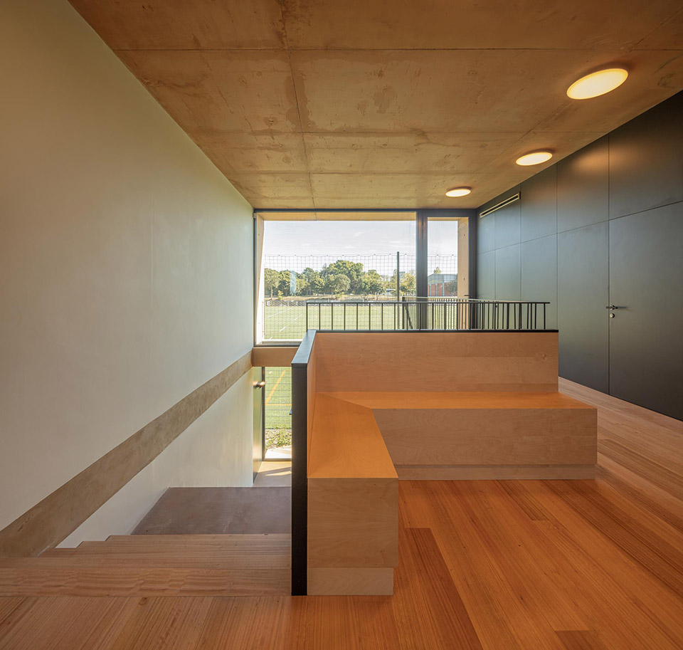 university stadium of porto by crea architects