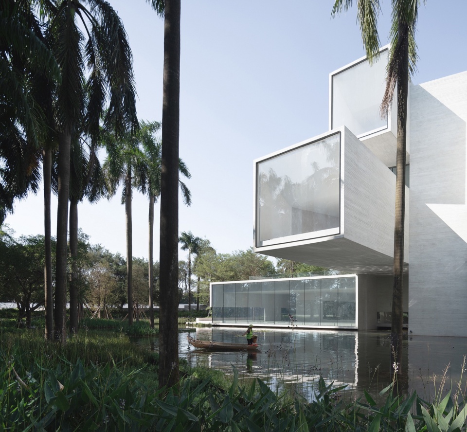 Shunde Yunlu Wetland Museum by Studio Link Arc
