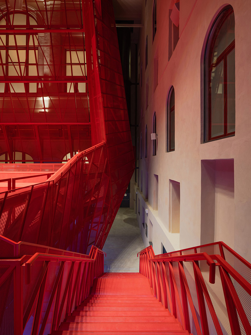 concert hall in the imperial spa by petr hajek architekti