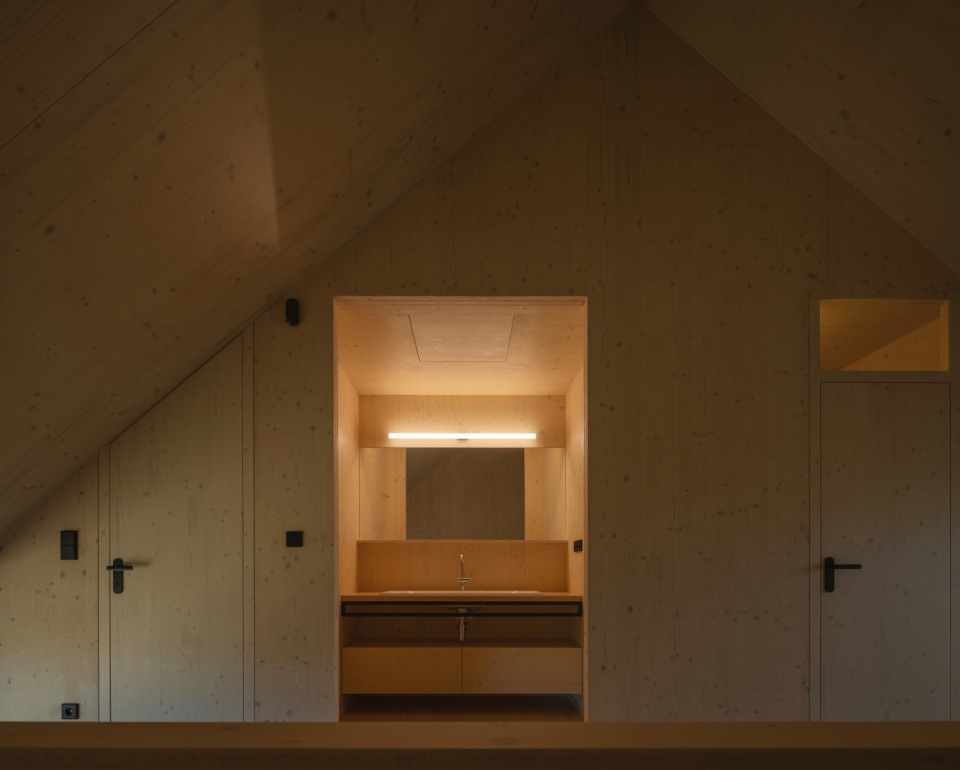 Cottage in sumava by Marketa Cajthamlova Architektonicka projekcni kancelar