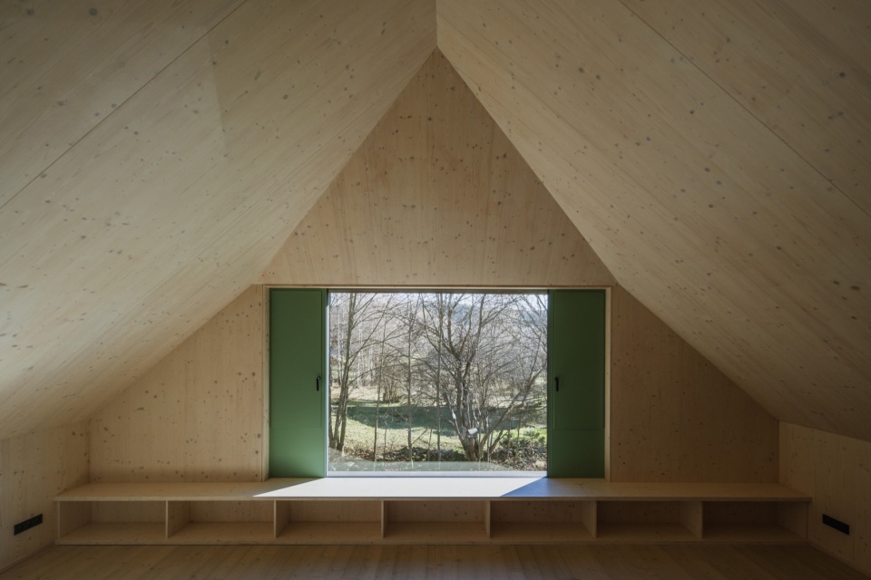 Cottage in sumava by Marketa Cajthamlova Architektonicka projekcni kancelar