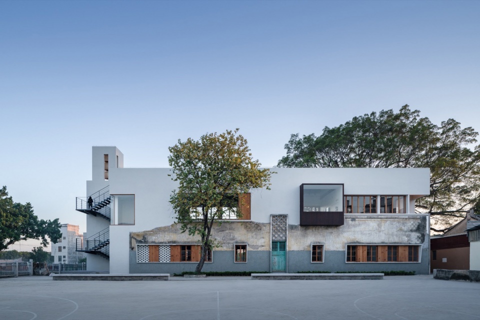 Chaozhou Living Room of Dawu Village by Not A Studio ctj