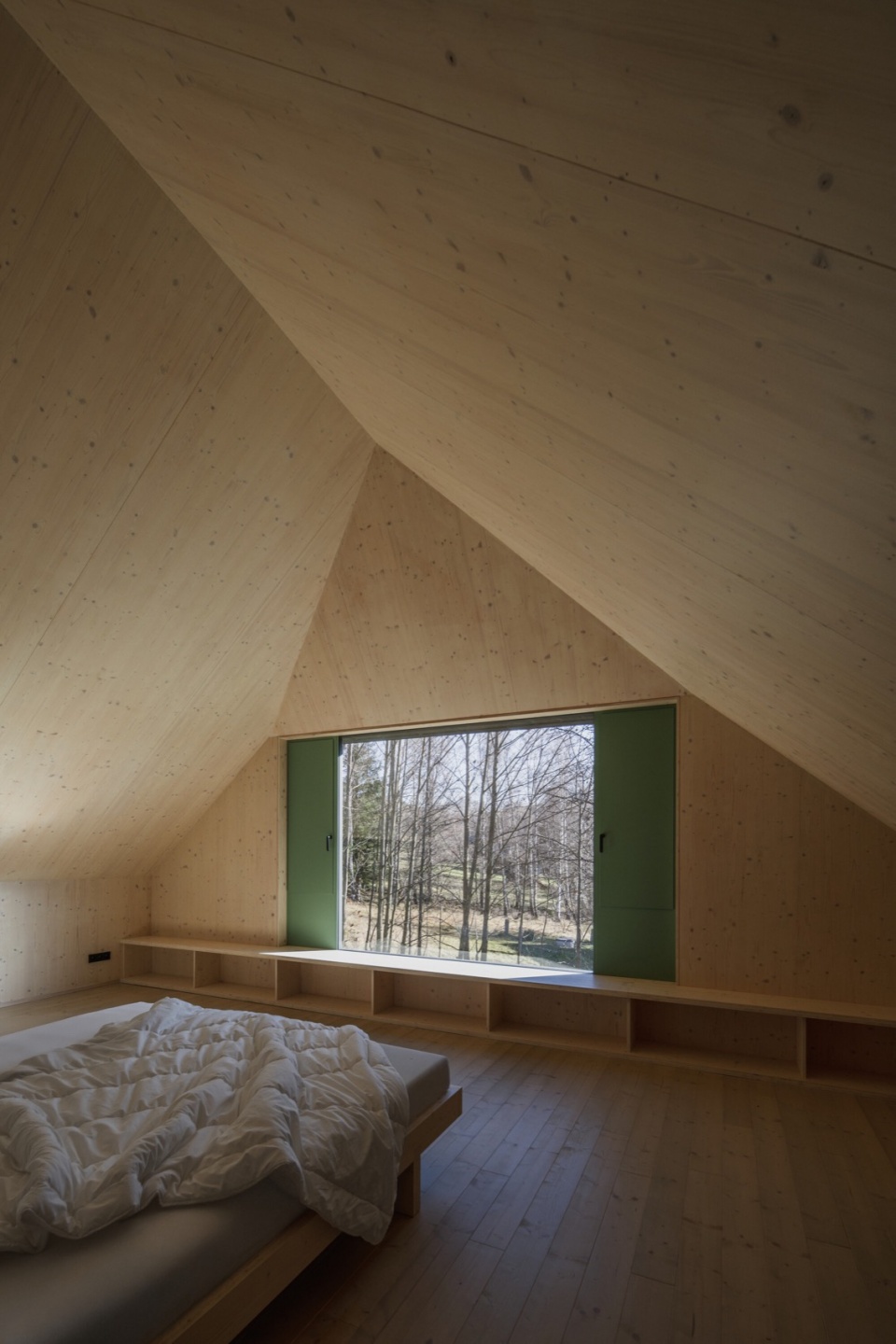 Cottage in sumava by Marketa Cajthamlova Architektonicka projekcni kancelar