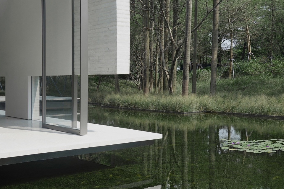 Shunde Yunlu Wetland Museum by Studio Link Arc
