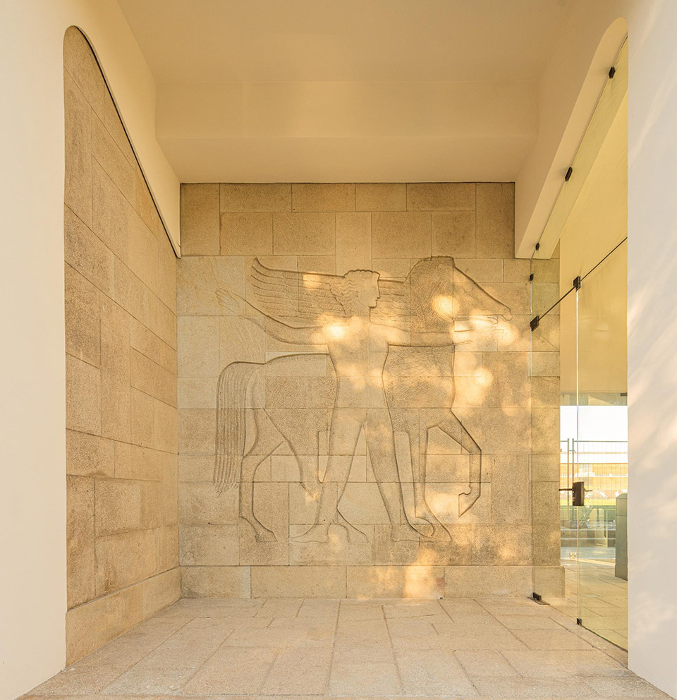 university stadium of porto by crea architects