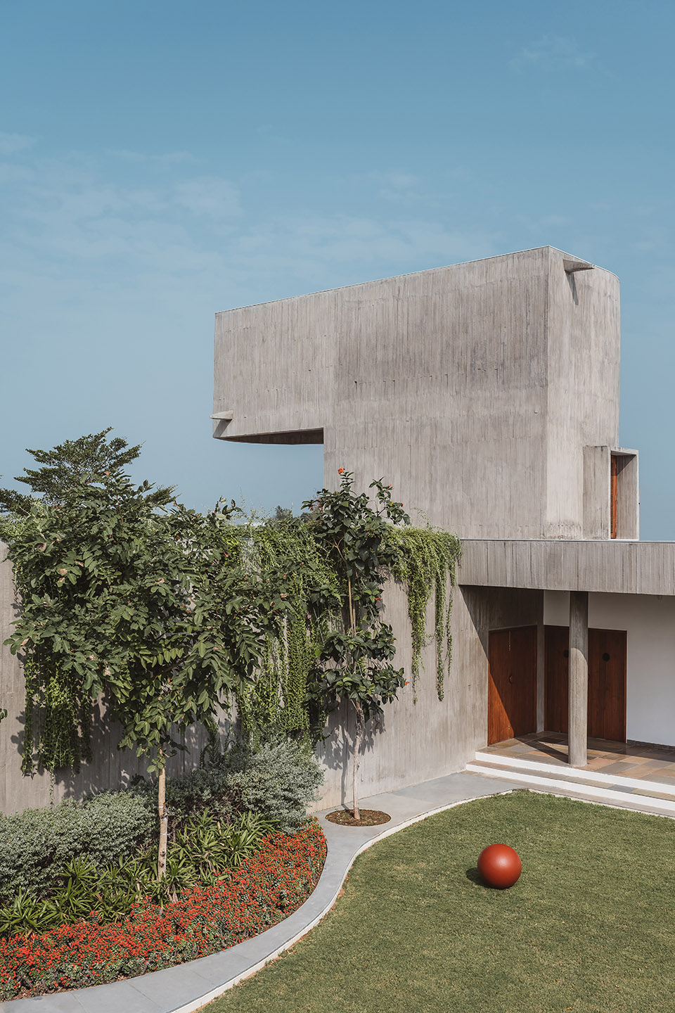 enclosure by design ni dukaan