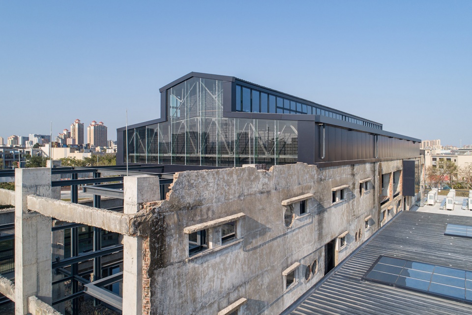 bricolage architecture