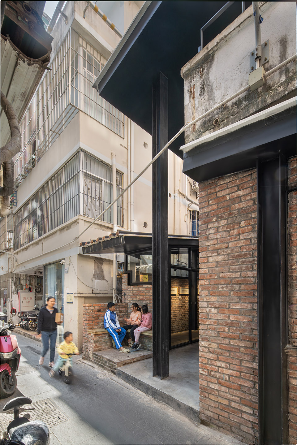 bricolage architecture