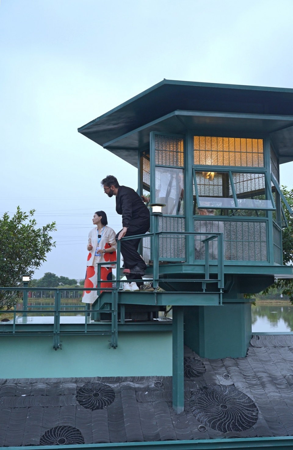 5 1凭栏唤友 造园建筑 lighthouse of nature