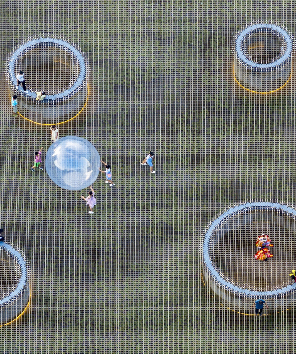 俯瞰软广场 top view© 张超