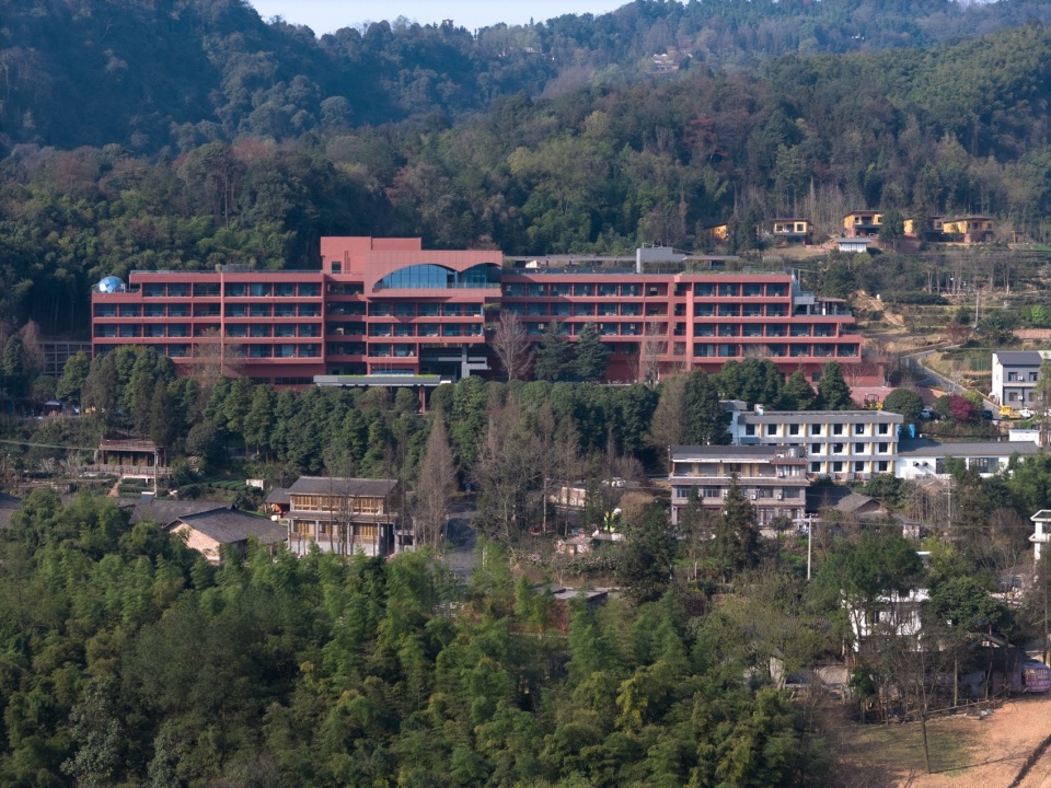 Danling Lao e Mountain Resort China by epos architecture