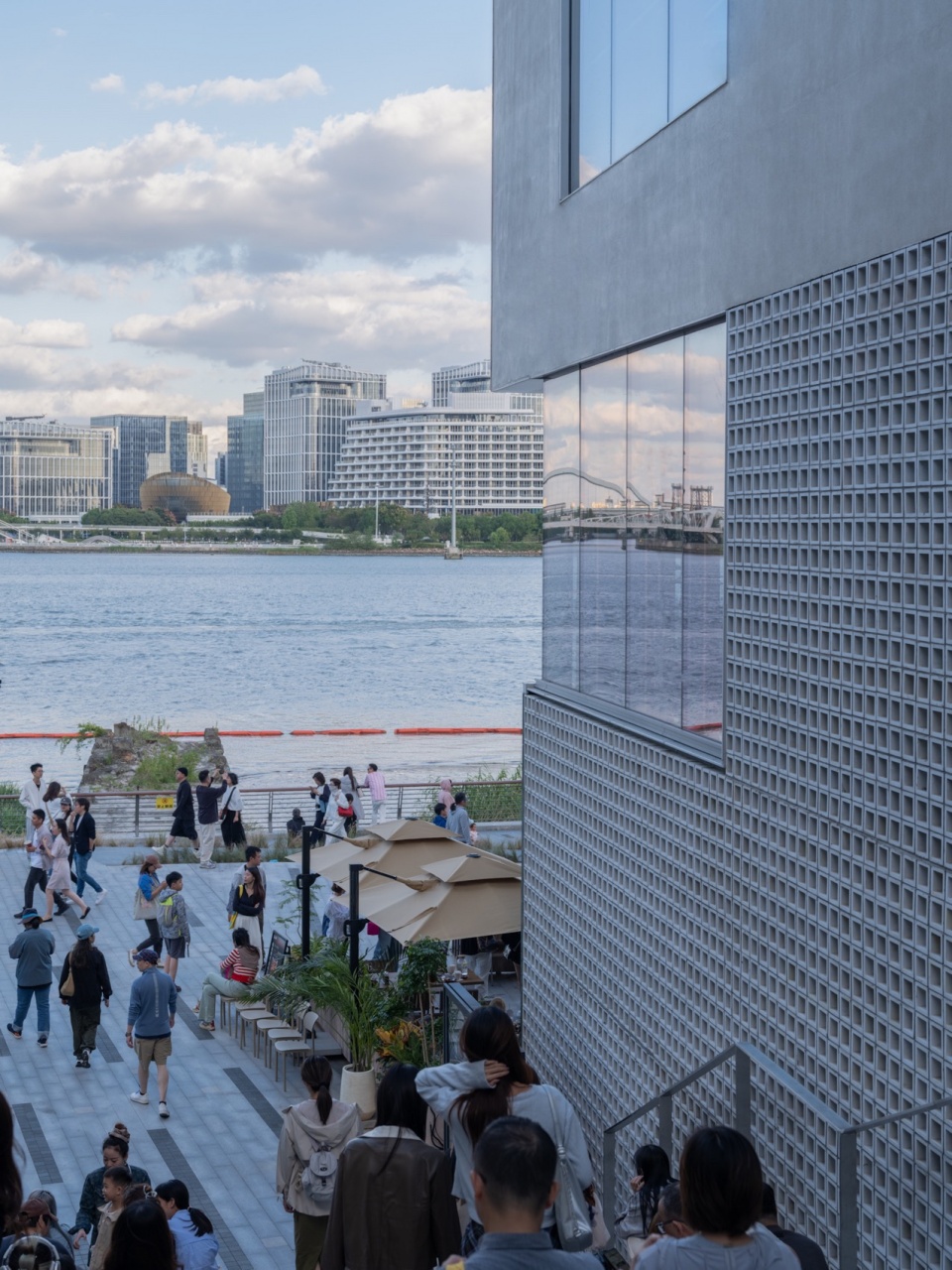 Gate M Dream Center West Bund Northern Area by Atelier Deshaus