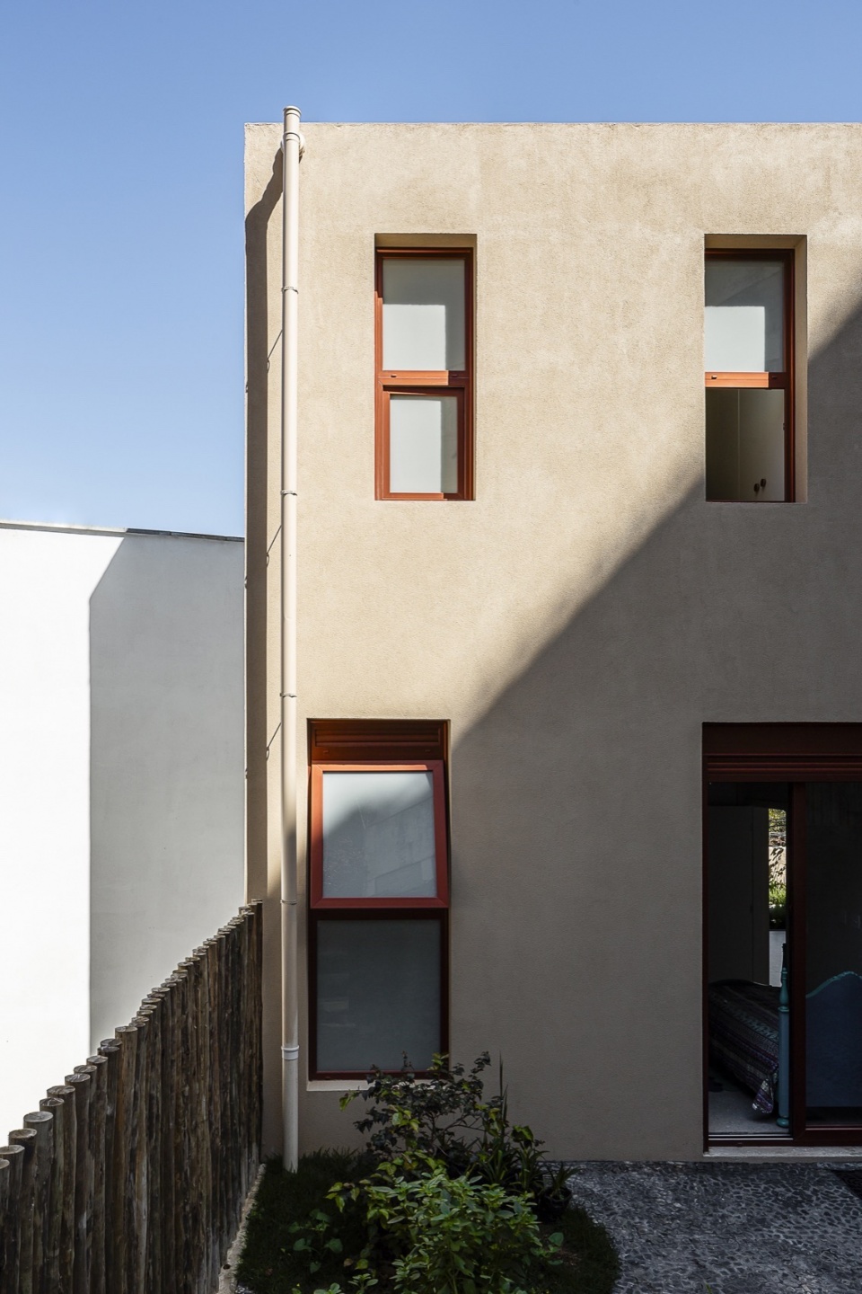 lechuza house by arkitito