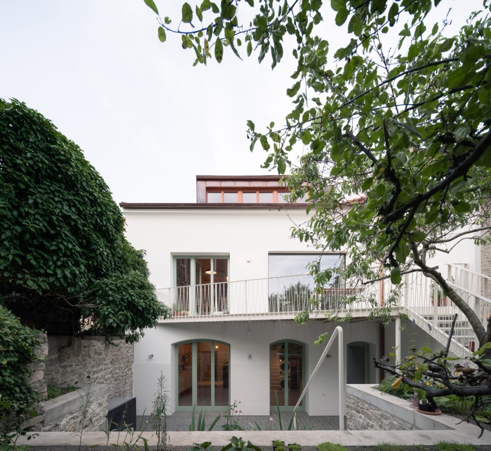 House in Kutna Hora by BYRO architekti