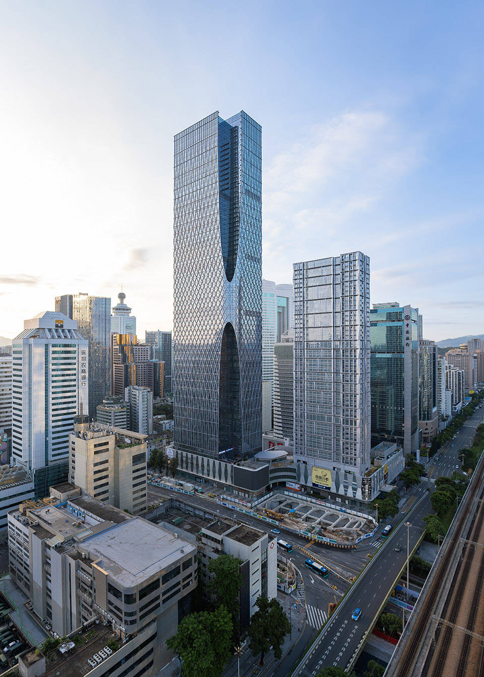 shenzhen zhaoxin huijin plaza by fuksas