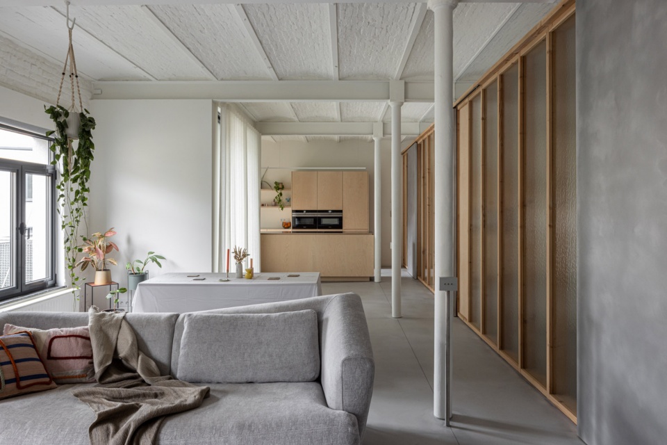 1902 by poesenvanhiel architects