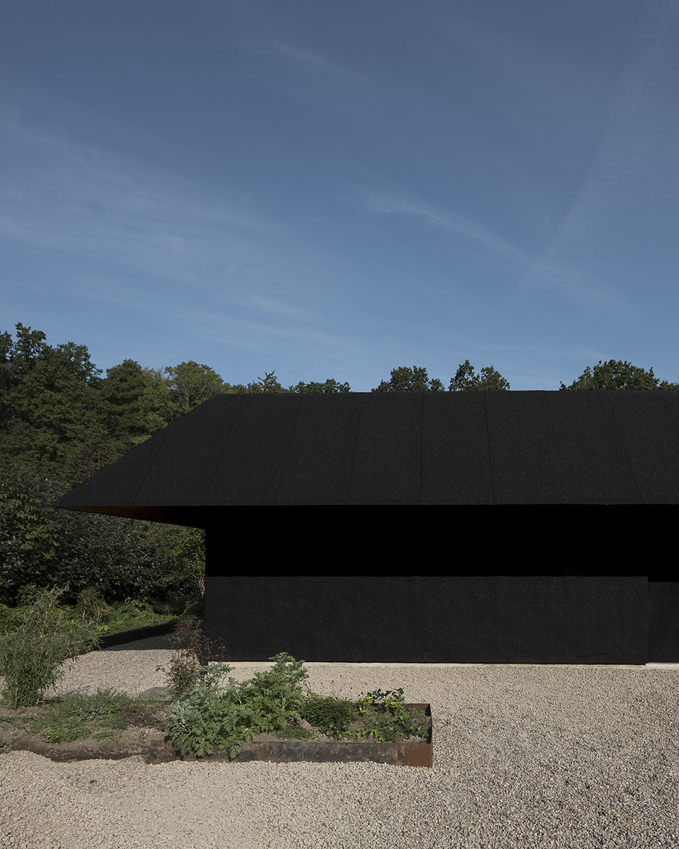 house for two artists by faf