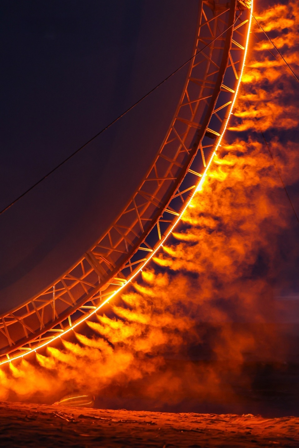 r10 halo installtion by aml design studio