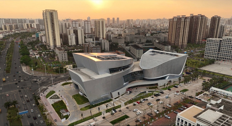 hainan intangible cultural heritage exhibition center by rochengdong studio