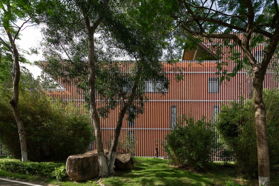 yuanbo building hub of art teachers by thad