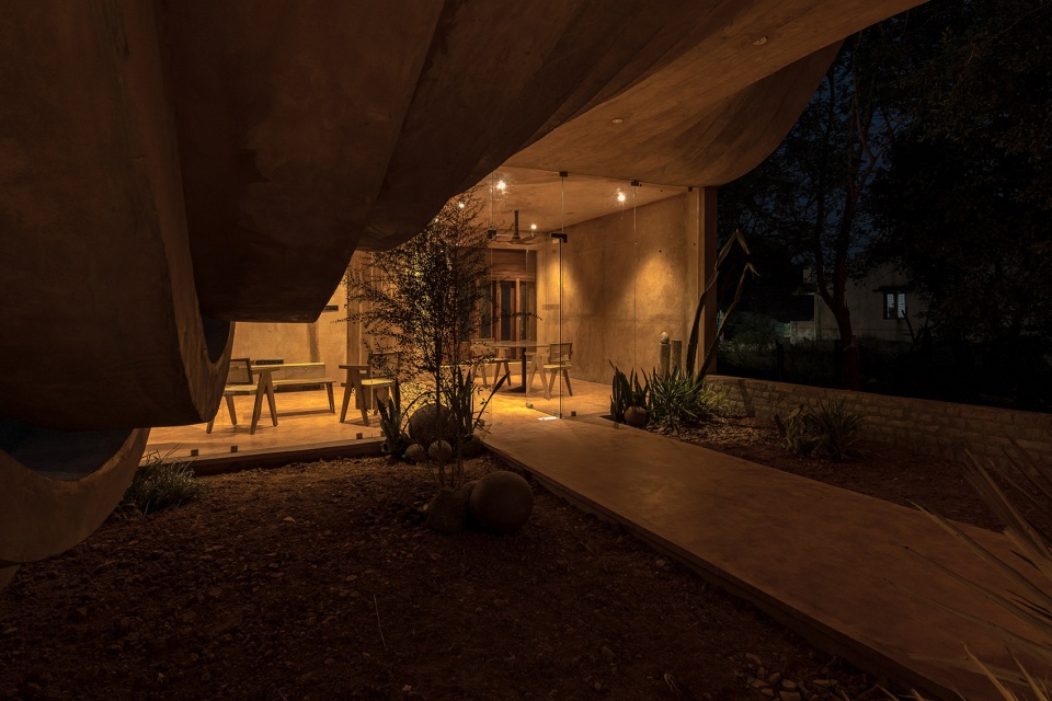 vaazh house by vy architecture studio