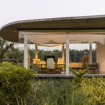 Amoeba办公建筑，印度 / Hiren Patel Architects