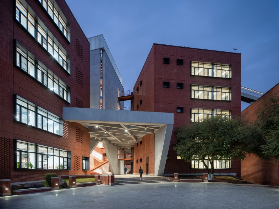 yuanbo building hub of art teachers by thad