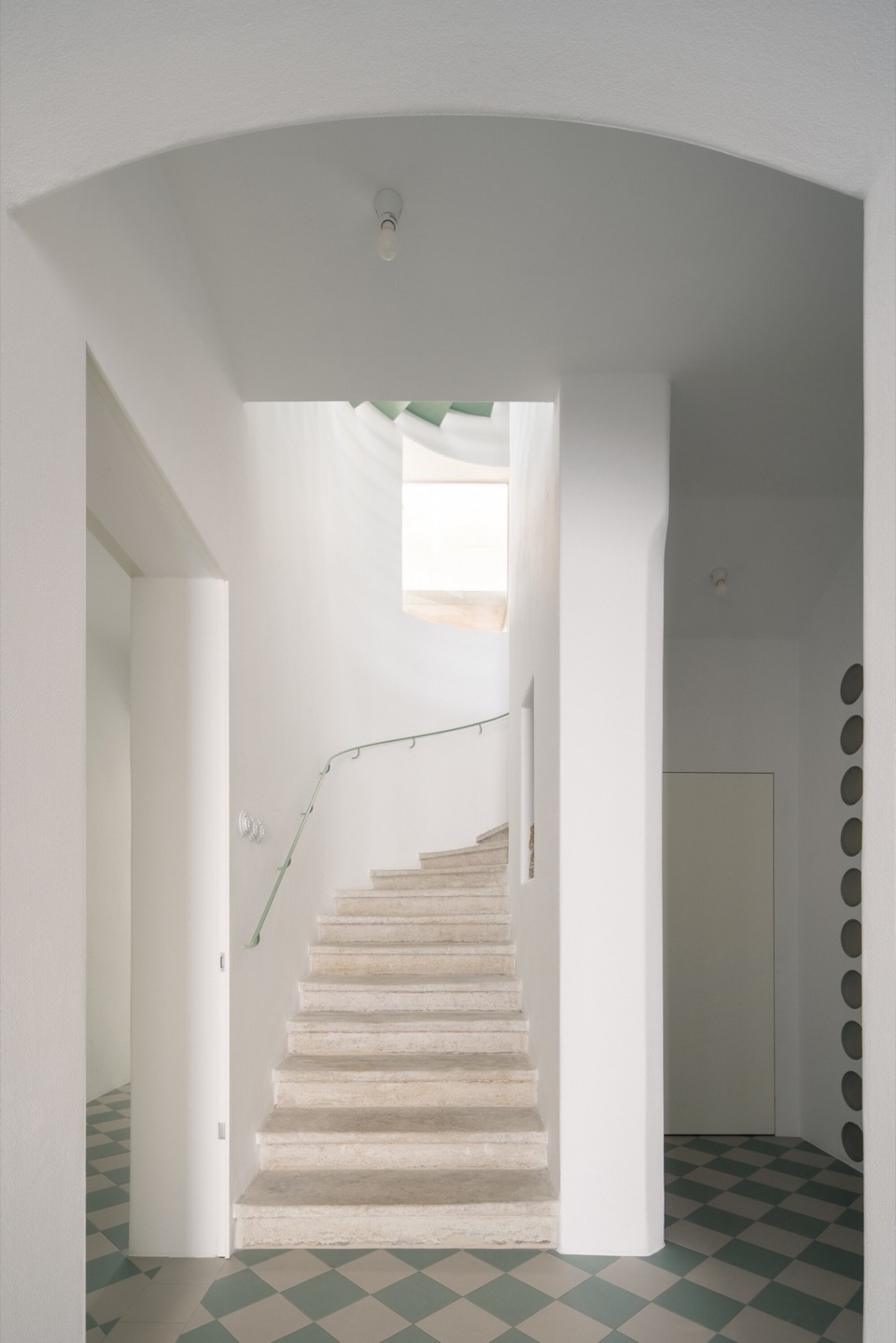 House in Kutna Hora by BYRO architekti