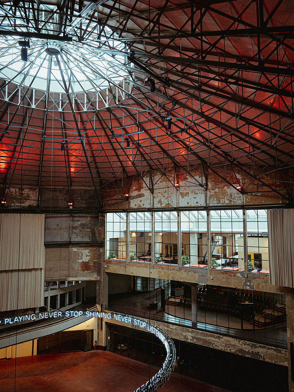 winter circus by oyo architects