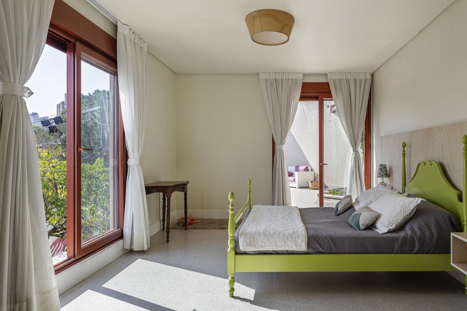 lechuza house by arkitito