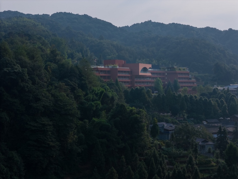 Danling Lao e Mountain Resort China by epos architecture