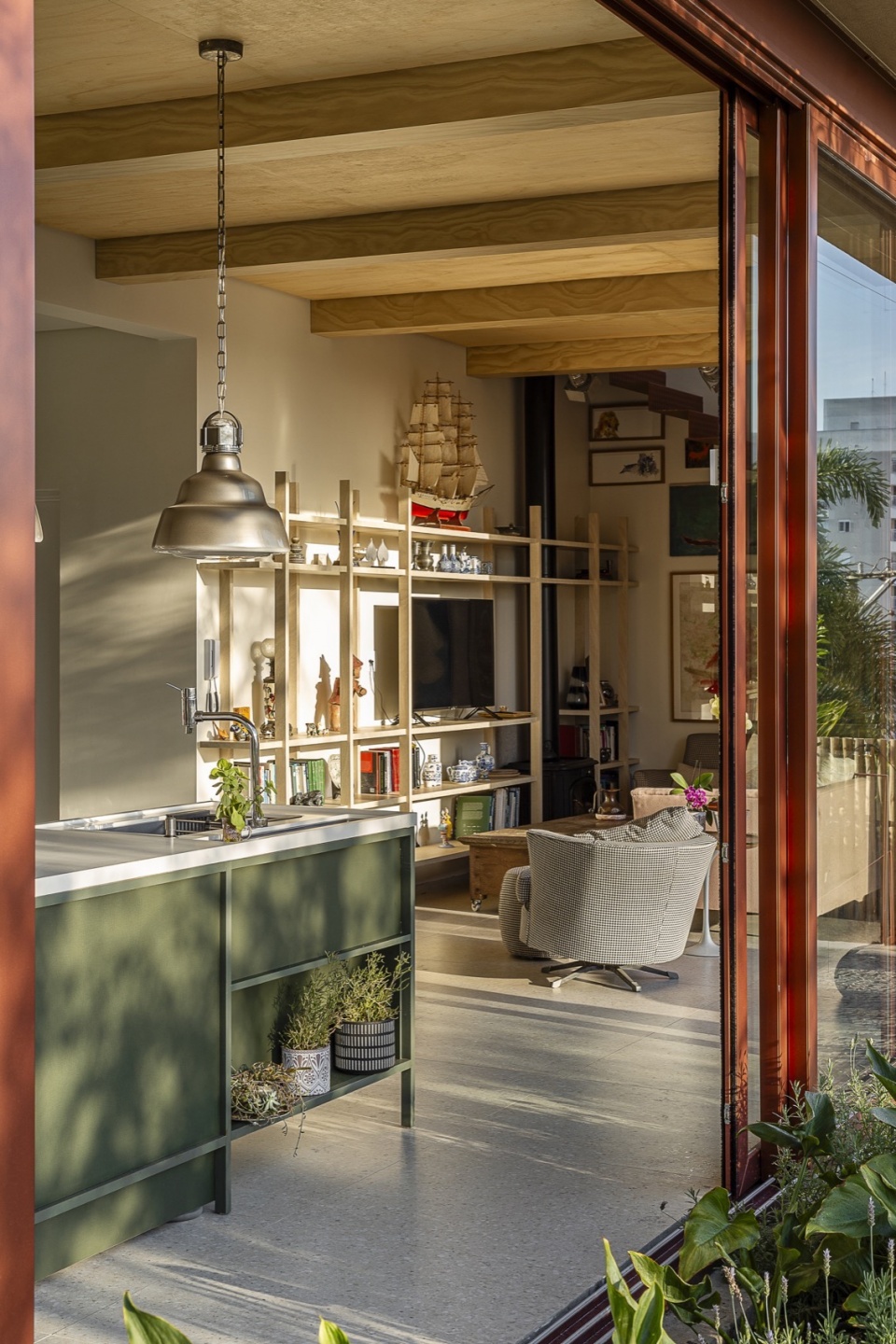 lechuza house by arkitito