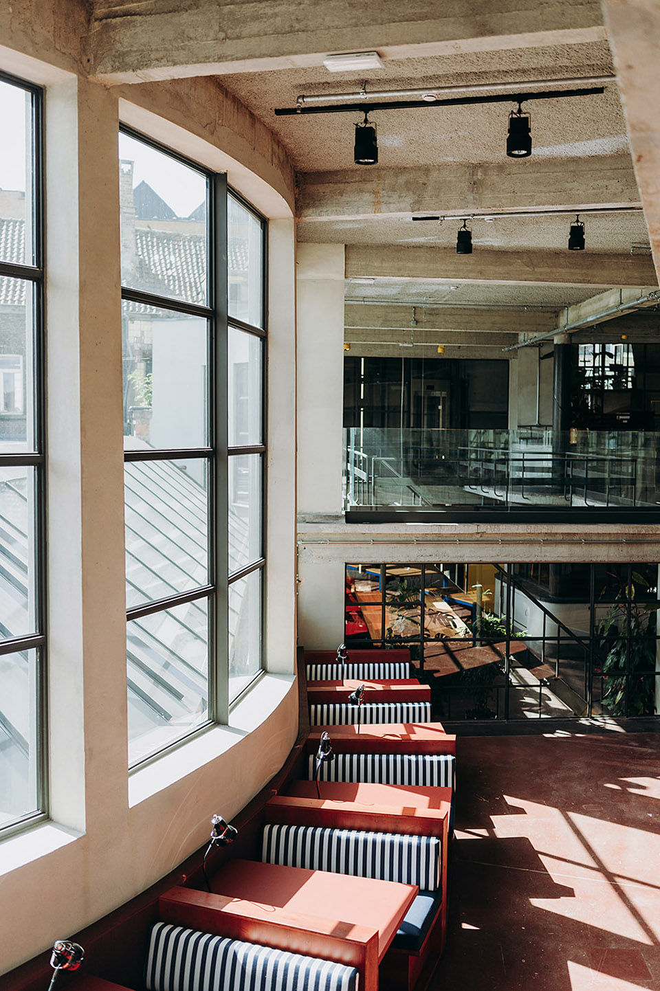 winter circus by oyo architects