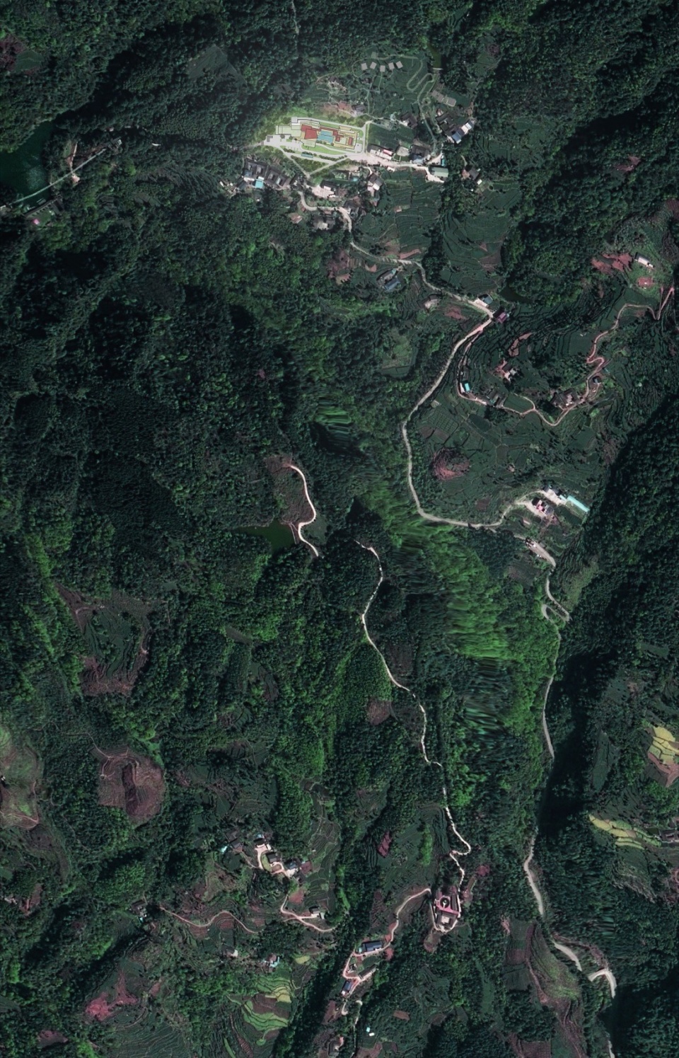 Danling Lao e Mountain Resort China by epos architecture