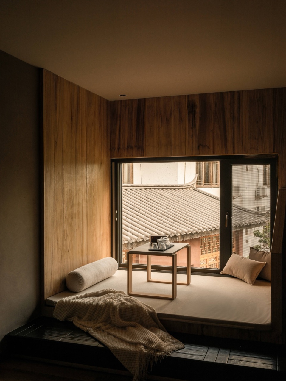 The Deep Green Hostel
