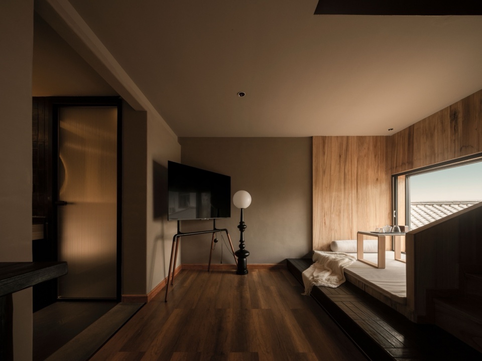 The Deep Green Hostel