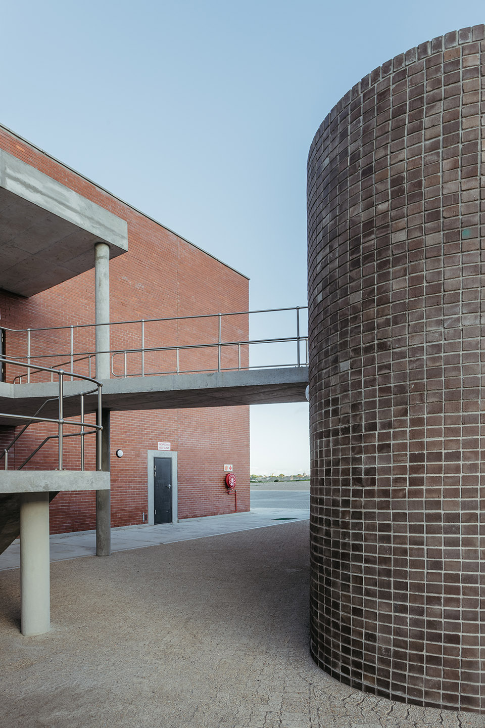 blower house by salt architects