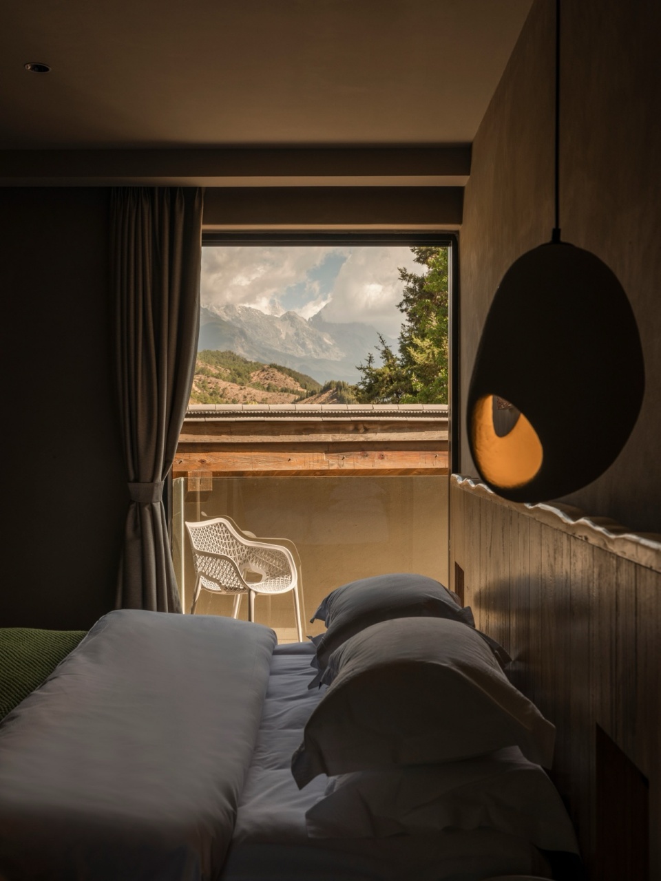The Deep Green Hostel