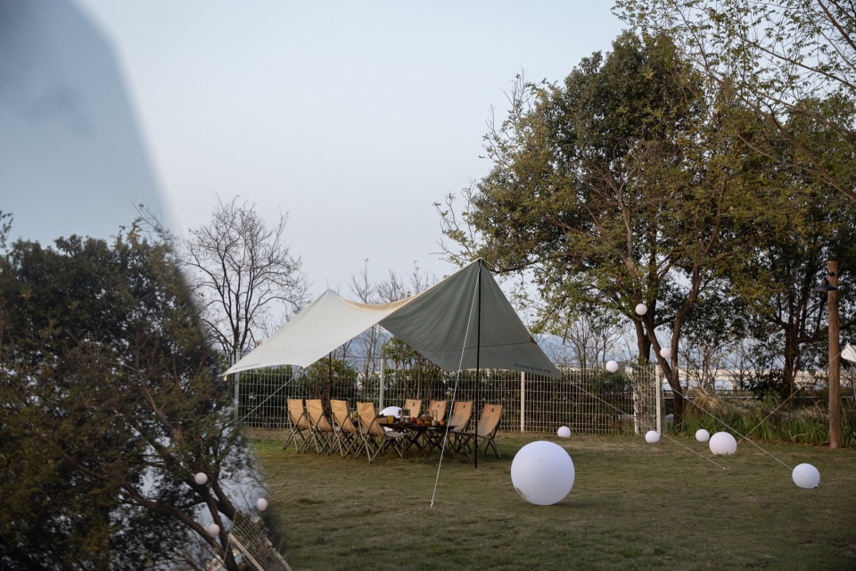 r park qiandao lake by slow coral design re