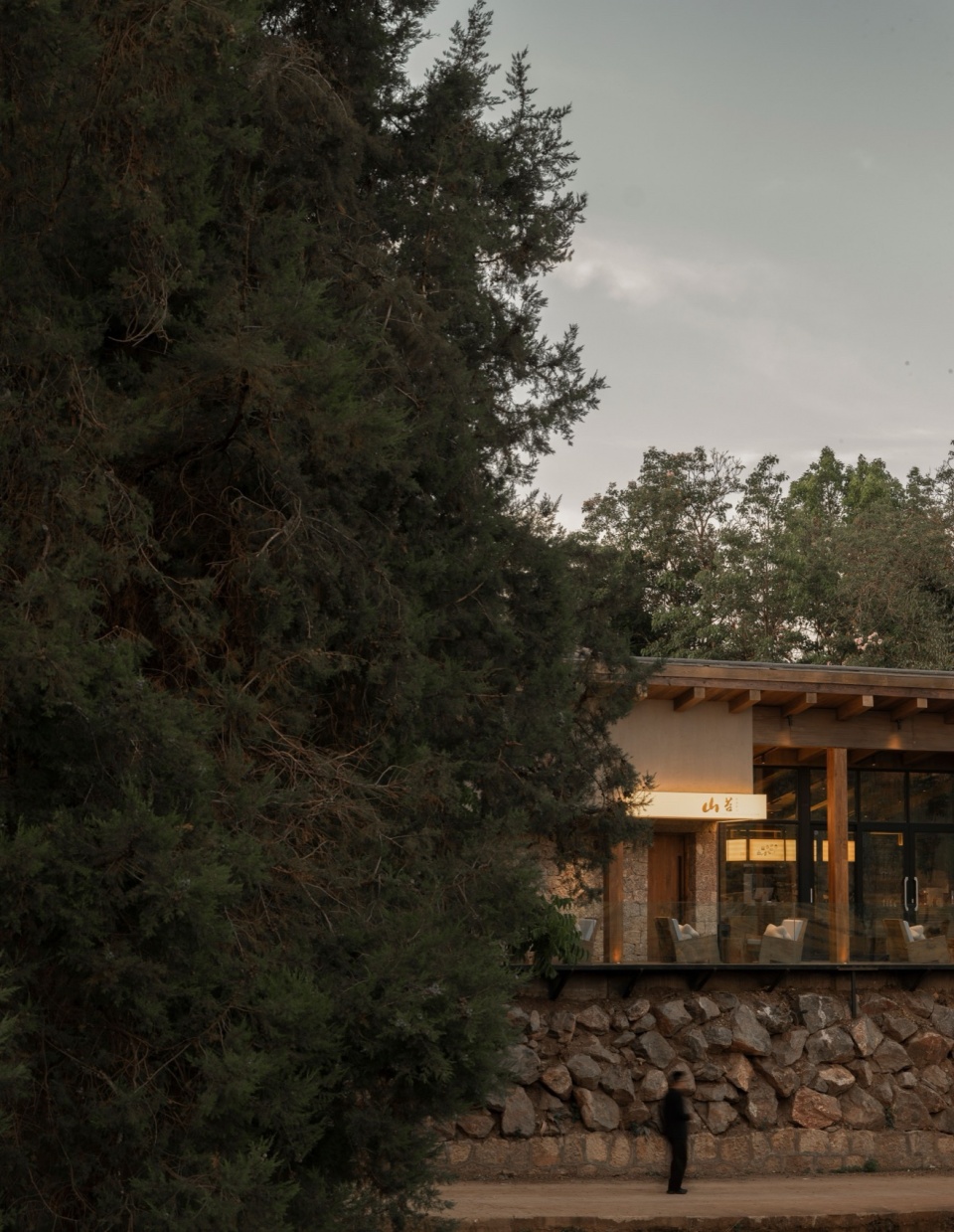 The Deep Green Hostel
