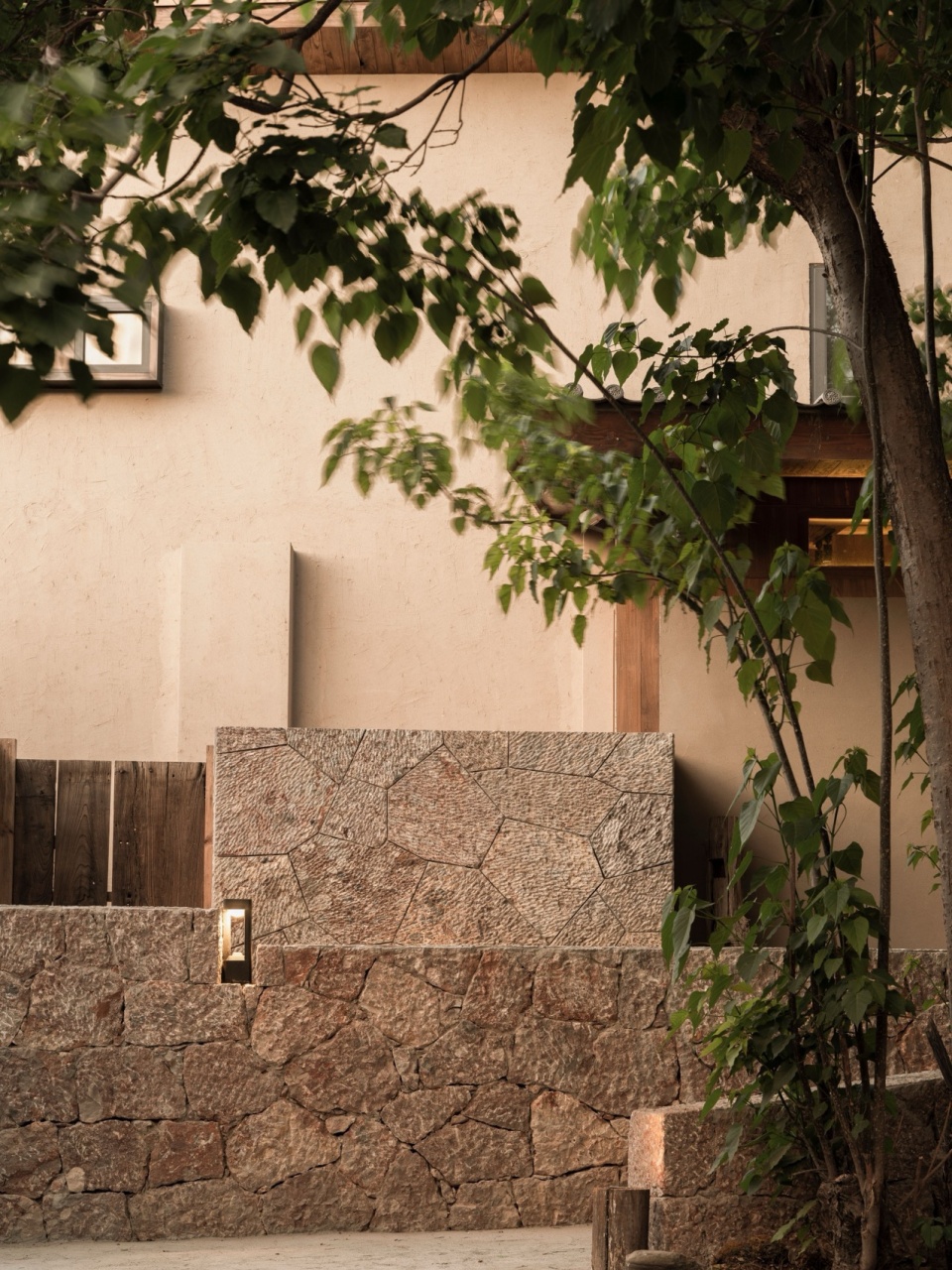 The Deep Green Hostel