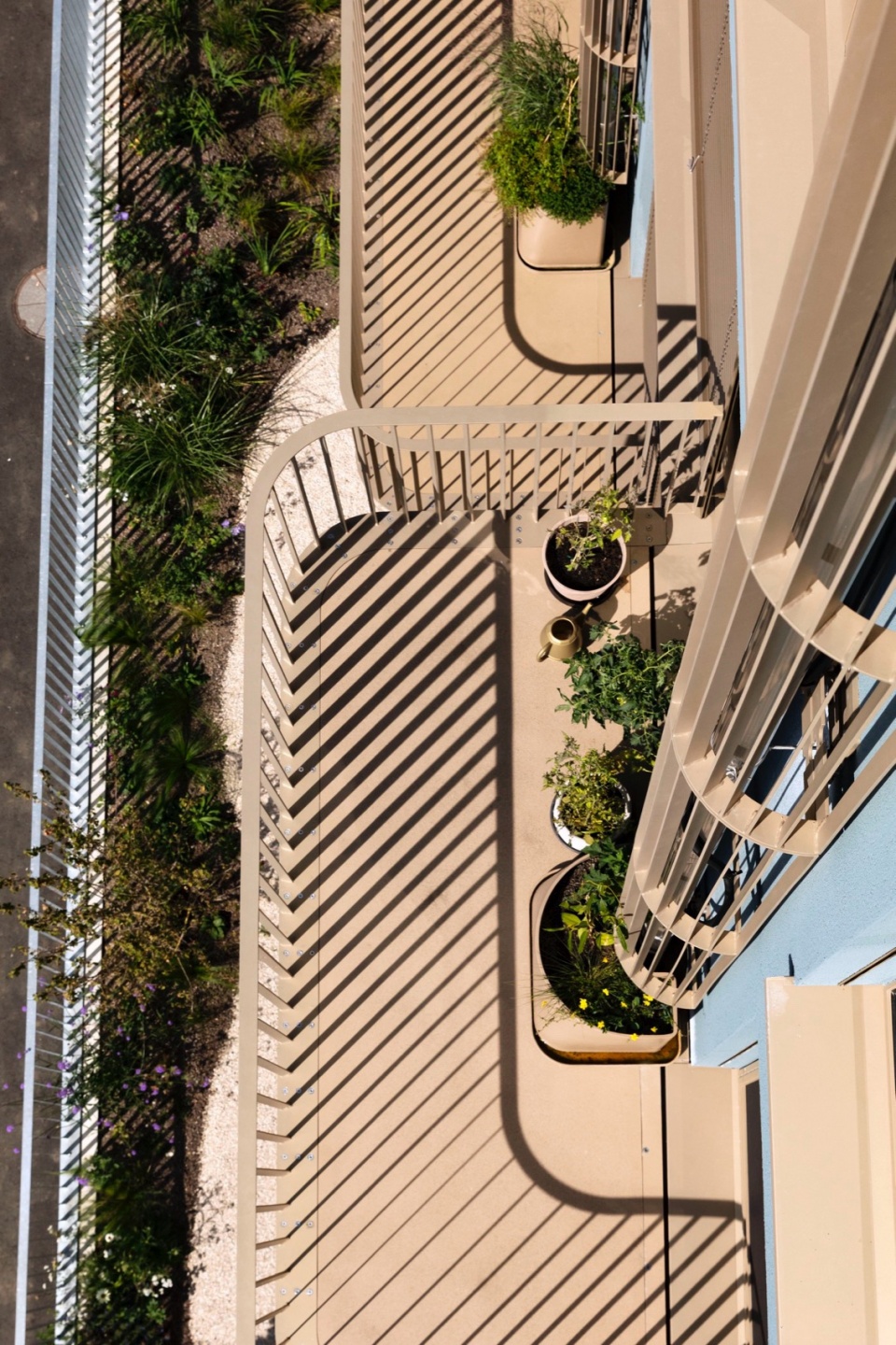 阳台Balcony 1 ©Niklaus Spoerri
