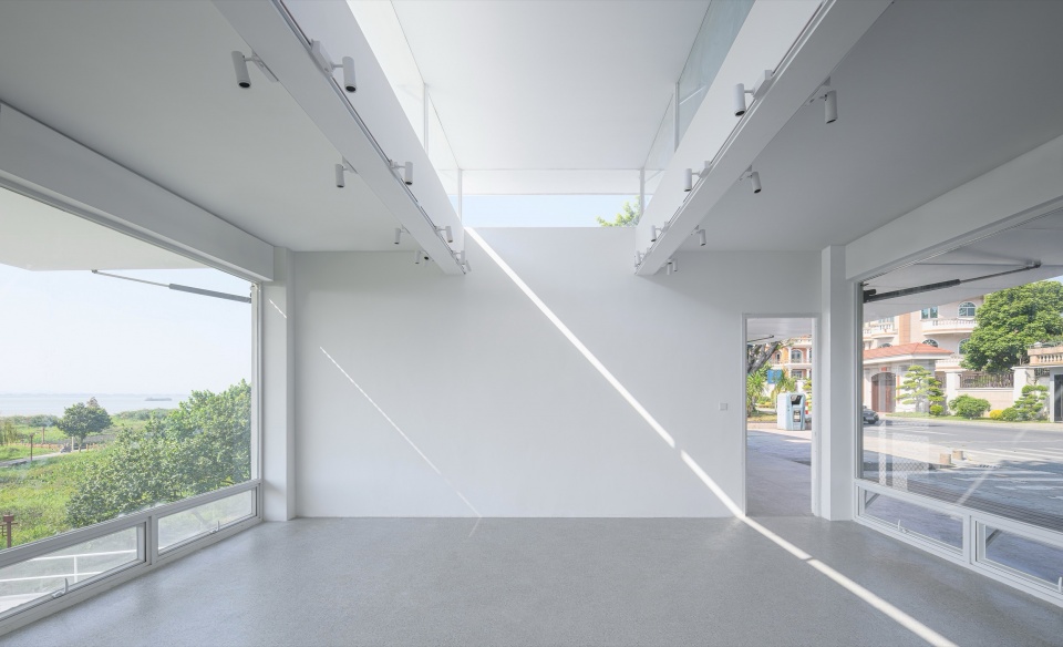 首层室内 ©猫瞳工作室 renovation practice of jiujiang ferry cultural complex