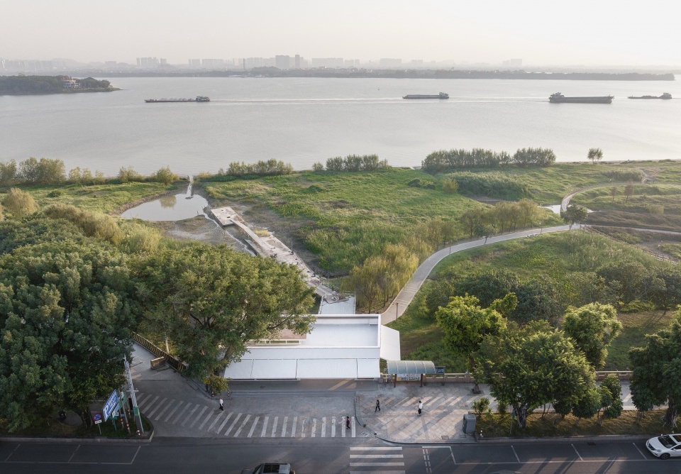 鸟瞰航拍 02 ©猫瞳工作室 renovation practice of jiujiang ferry cultural complex