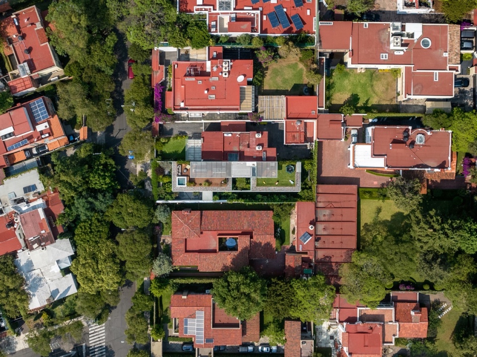 Carpatos by Ignacio Urquiza Arquitectos