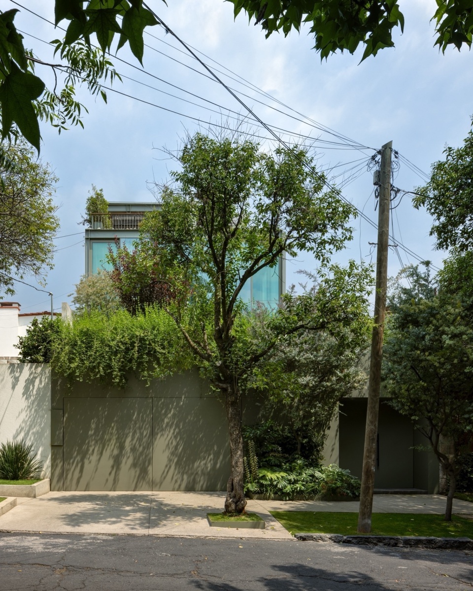 Carpatos by Ignacio Urquiza Arquitectos