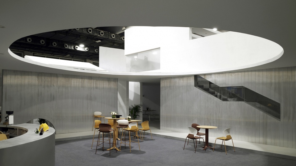 ciff 2024 guangzhou sanlang furniture booth by mutual architecture
