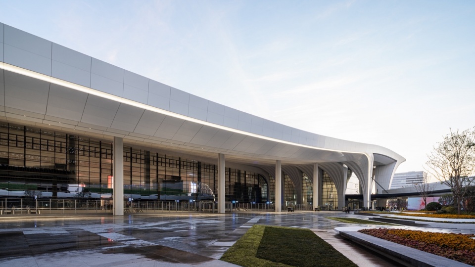 Guangzhou Baiyun Station TOD by NIKKEN SEKKEI LTD