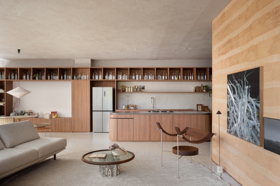 Casa Taipa by Studio Leandro Neves kch