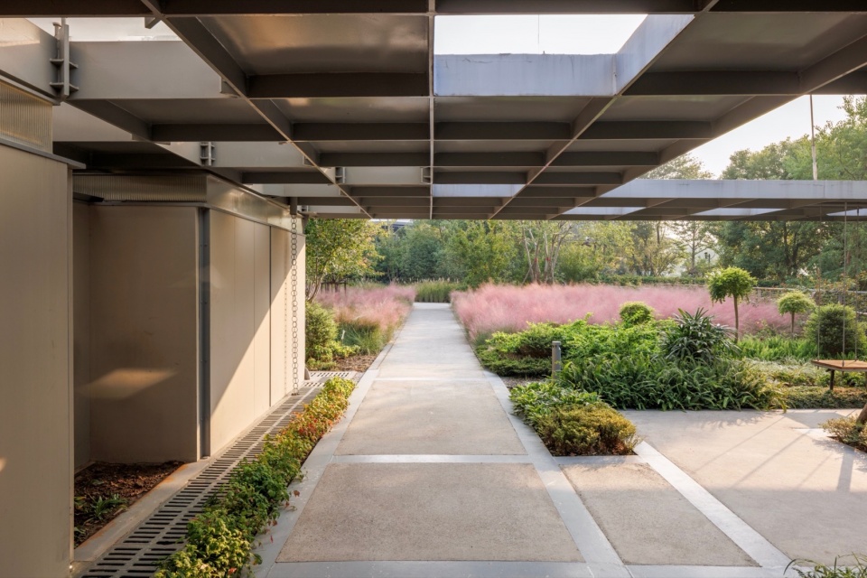 Wind Tower Garden Restroom in Yangpu Riverside Public Space Shanghai by Original Design Studio